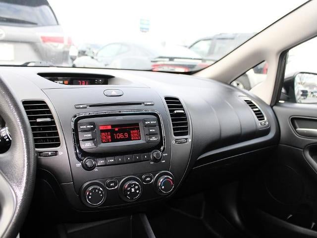 2017 Kia Forte LX Manual