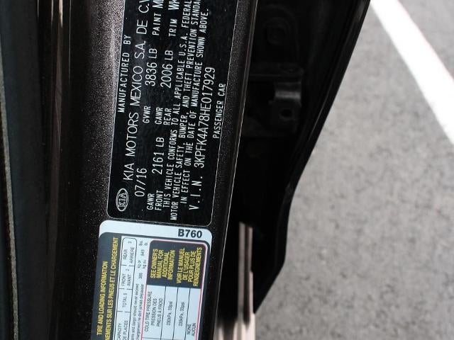 2017 Kia Forte LX Manual