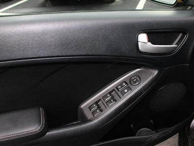 2017 Kia Forte LX Manual