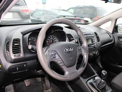 2017 Kia Forte LX Manual