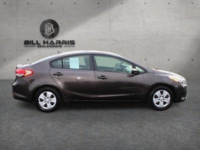 2017 Kia Forte LX Manual