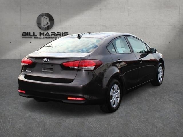 2017 Kia Forte LX Manual