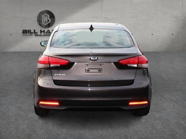 2017 Kia Forte LX Manual