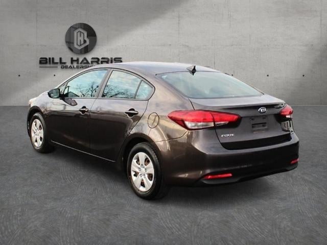 2017 Kia Forte LX Manual