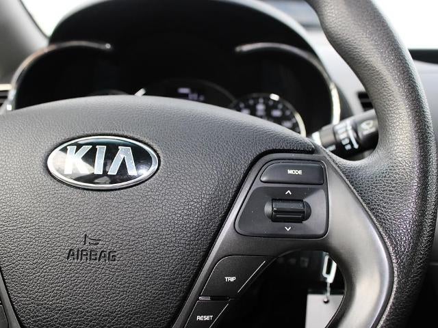 2017 Kia Forte LX Manual