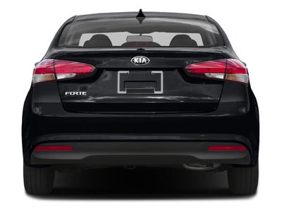 2017 Kia Forte LX Manual