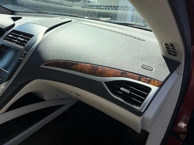 2016 Lincoln MKZ 4dr Sdn AWD