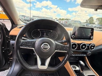 2022 Nissan Sentra SV CVT
