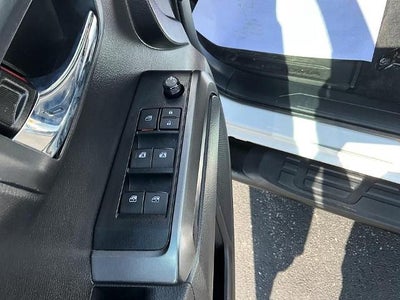 2023 Toyota Tacoma 4WD 4WD SR5 Double Cab 5' Bed V6 AT (GS)