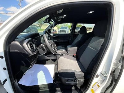 2023 Toyota Tacoma 4WD 4WD SR5 Double Cab 5' Bed V6 AT (GS)