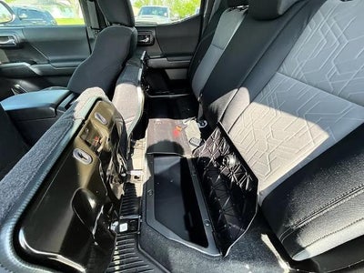 2023 Toyota Tacoma 4WD 4WD SR5 Double Cab 5' Bed V6 AT (GS)