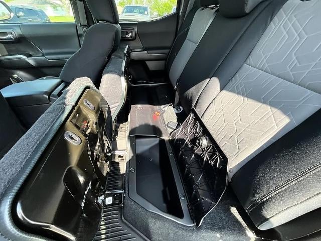 2023 Toyota Tacoma 4WD 4WD SR5 Double Cab 5' Bed V6 AT (GS)