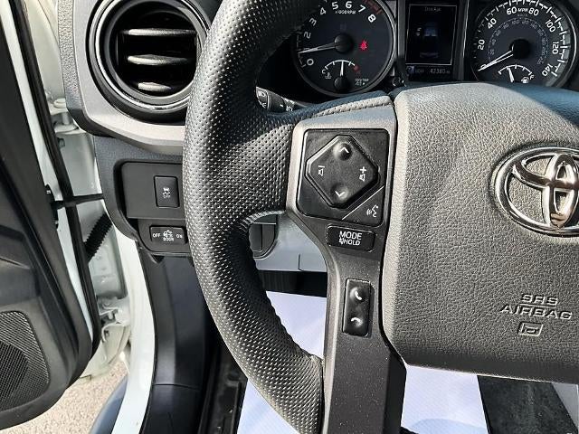 2023 Toyota Tacoma 4WD 4WD SR5 Double Cab 5' Bed V6 AT (GS)