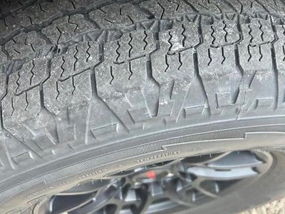 2020 Toyota Tacoma 4WD 4WD SR Double Cab 5' Bed V6 AT (GS)