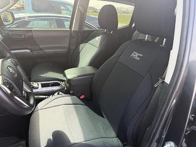 2022 Toyota Tacoma 4WD 4WD SR5 Double Cab 5' Bed V6 AT (GS)