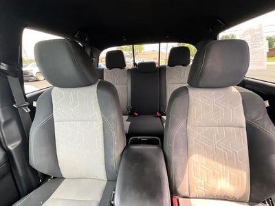 2023 Toyota Tacoma 4WD 4WD TRD Off Road Double Cab 5' Bed V6 AT (Natl)