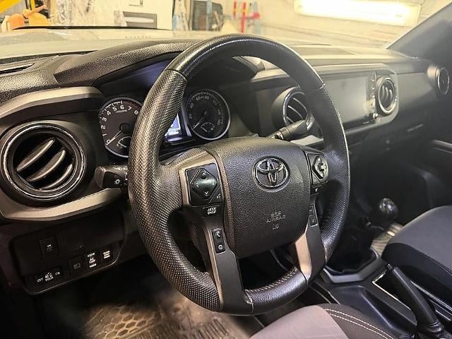 2021 Toyota Tacoma 4WD 4WD SR5 Double Cab 5' Bed V6 AT (GS)