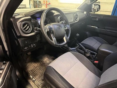 2021 Toyota Tacoma 4WD 4WD SR5 Double Cab 5' Bed V6 AT (GS)