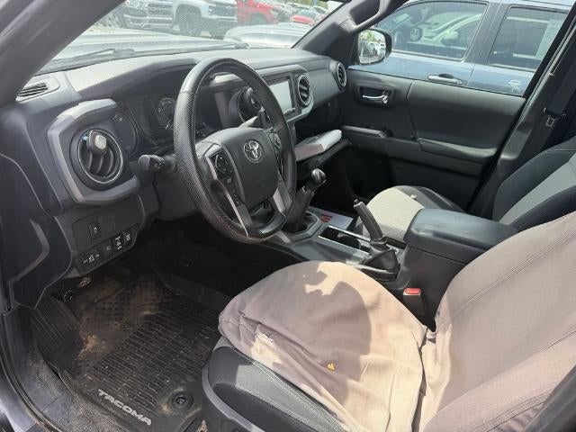 2022 Toyota Tacoma 4WD 4WD SR5 Double Cab 5' Bed V6 AT (GS)