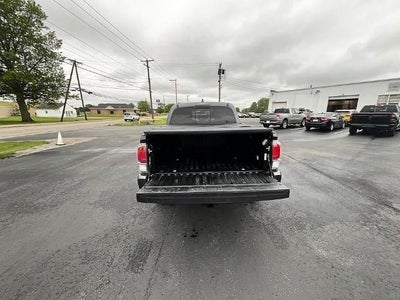 2022 Toyota Tacoma 4WD 4WD SR5 Double Cab 5' Bed V6 AT (GS)
