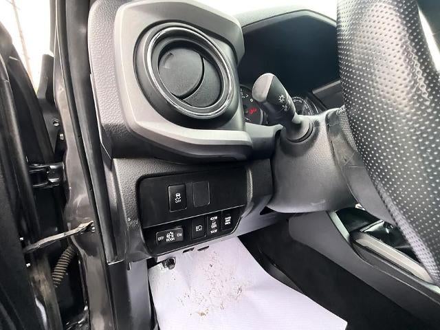 2022 Toyota Tacoma 4WD 4WD SR5 Double Cab 5' Bed V6 AT (GS)