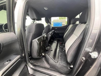 2022 Toyota Tacoma 4WD 4WD SR5 Double Cab 5' Bed V6 AT (GS)