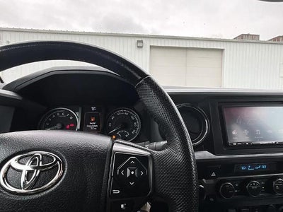 2022 Toyota Tacoma 4WD 4WD SR5 Double Cab 5' Bed V6 AT (GS)