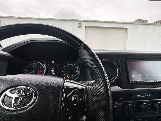 2022 Toyota Tacoma 4WD 4WD SR5 Double Cab 5' Bed V6 AT (GS)
