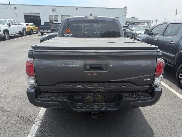 2022 Toyota Tacoma 4WD 4WD SR5 Double Cab 5' Bed V6 AT (GS)