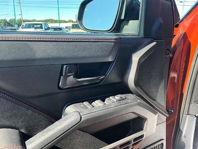 2024 Toyota Tacoma 4WD 4WD TRD Pro Hybrid Double Cab 5' Bed AT (Natl)