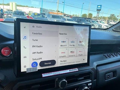 2024 Toyota Tacoma 4WD 4WD TRD Pro Hybrid Double Cab 5' Bed AT (Natl)