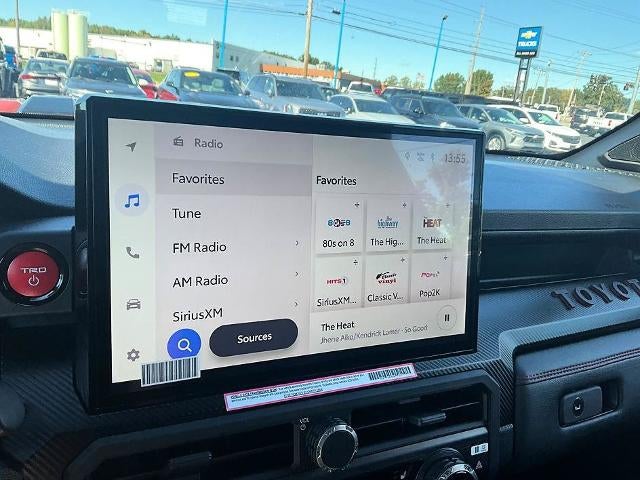 2024 Toyota Tacoma 4WD 4WD TRD Pro Hybrid Double Cab 5' Bed AT (Natl)
