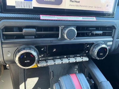 2024 Toyota Tacoma 4WD 4WD TRD Pro Hybrid Double Cab 5' Bed AT (Natl)