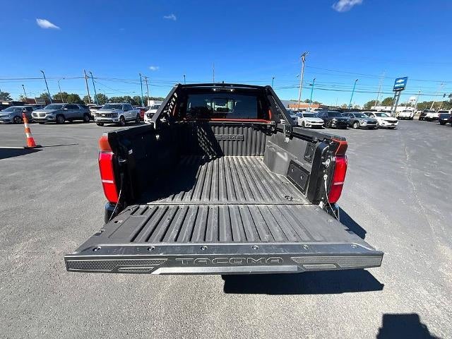 2024 Toyota Tacoma 4WD 4WD TRD Pro Hybrid Double Cab 5' Bed AT (Natl)