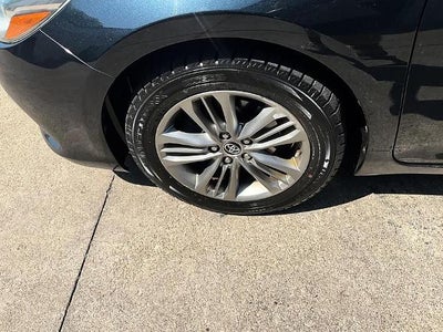 2015 Toyota Camry 4dr Sdn I4 Auto SE (SE)
