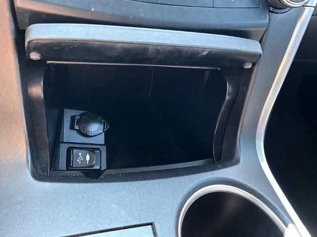 2015 Toyota Camry 4dr Sdn I4 Auto SE (SE)
