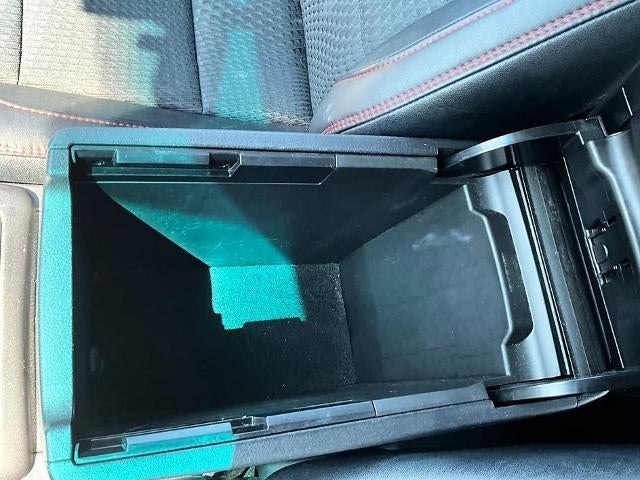2015 Toyota Camry 4dr Sdn I4 Auto SE (SE)