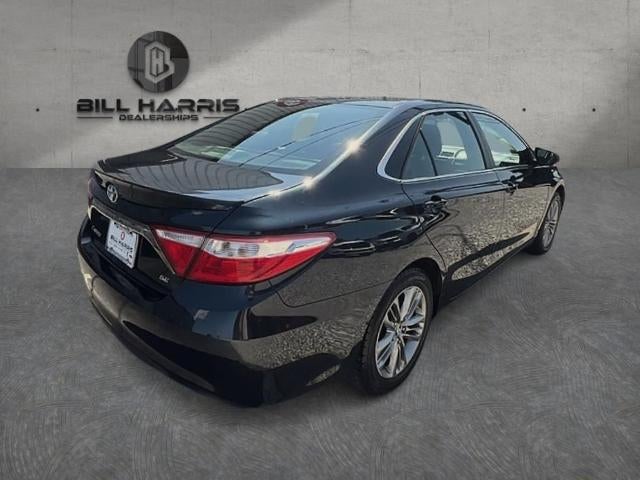 2015 Toyota Camry 4dr Sdn I4 Auto SE (SE)