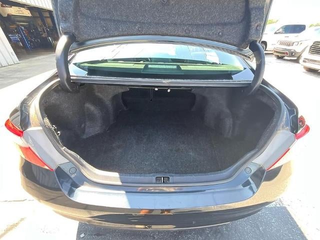 2015 Toyota Camry 4dr Sdn I4 Auto SE (SE)