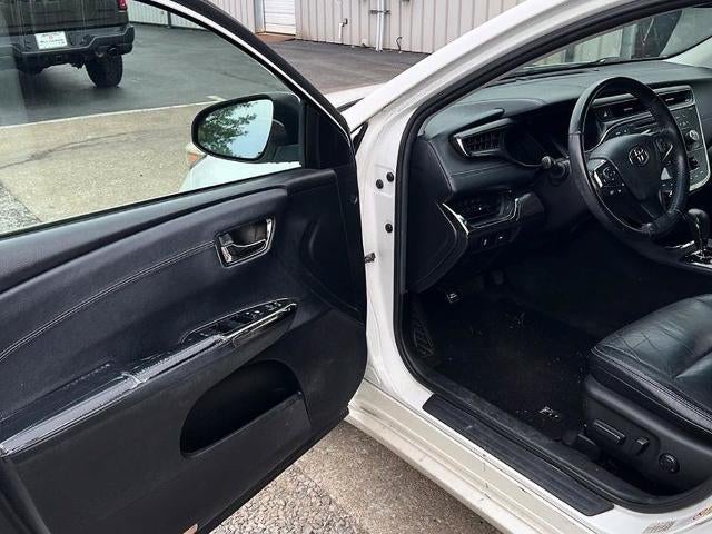 2016 Toyota Avalon 4dr Sdn XLE (SE)