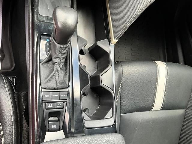 2025 Toyota Camry XSE (Natl)