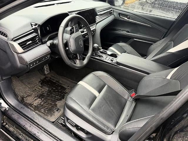 2025 Toyota Camry XSE (Natl)