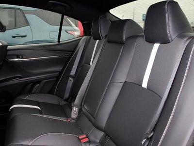 2025 Toyota Camry SE AWD (Natl)