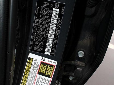 2025 Toyota Camry SE AWD (Natl)