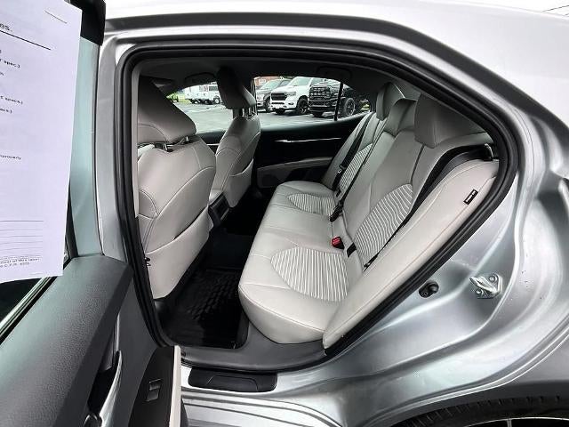 2022 Toyota Camry SE Nightshade Auto (Natl)