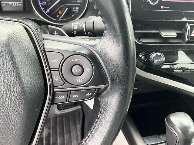 2022 Toyota Camry SE Nightshade Auto (Natl)