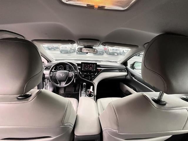 2022 Toyota Camry SE Nightshade Auto (Natl)