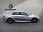 2022 Toyota Camry SE Nightshade Auto (Natl)
