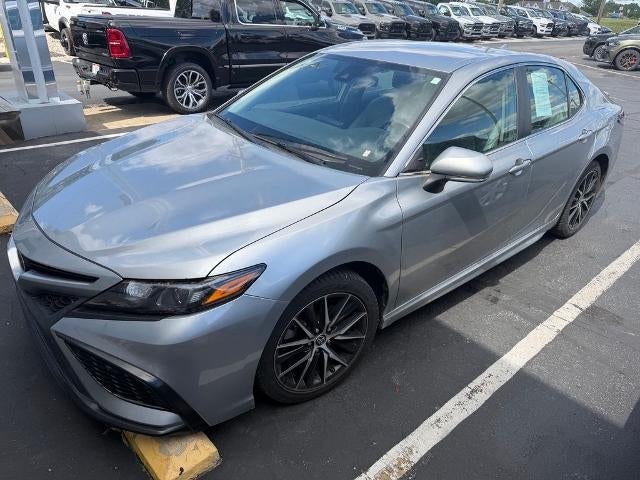 2022 Toyota Camry SE Nightshade Auto (Natl)