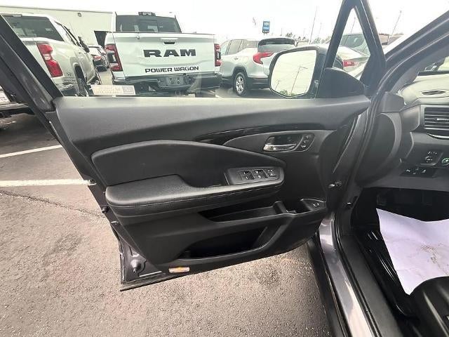 2020 Honda Pilot Touring 8-Passenger AWD